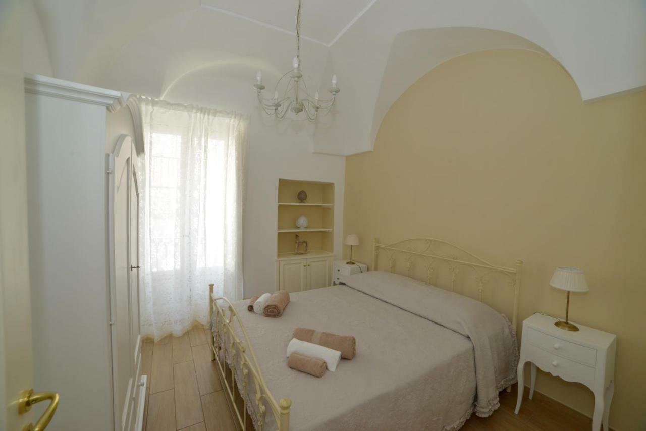 Casa Baldassarre Bed & Breakfast Ostuni Exterior photo